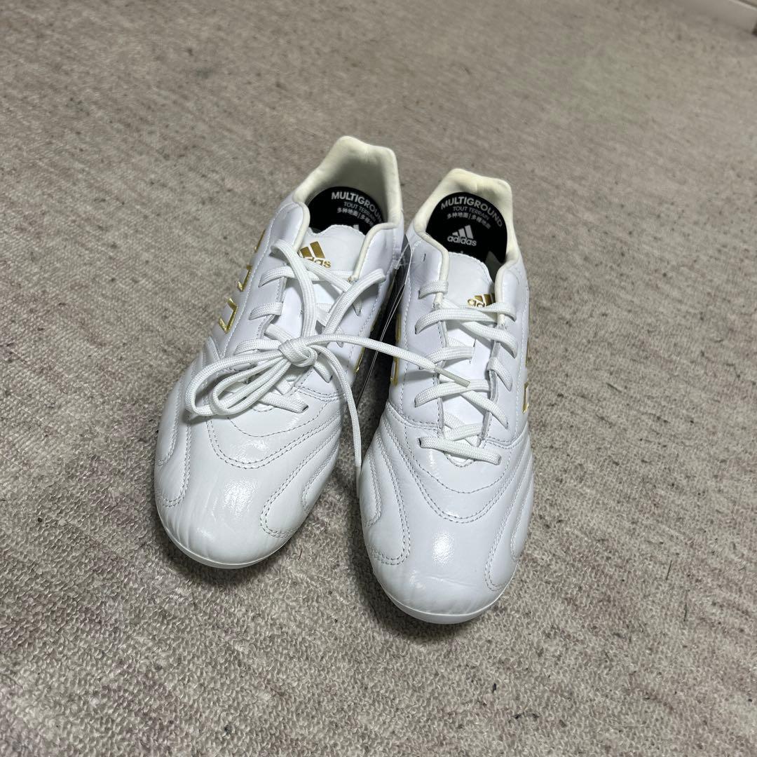 adidasコパカピタンHG/AG