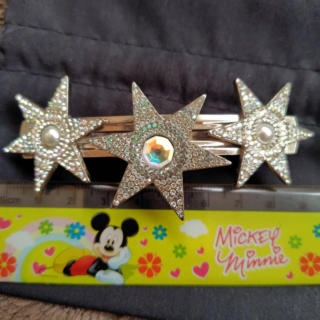 acca ホリデー　星型ヘアクリップ