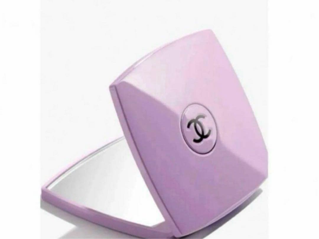 CHANEL Miroir Double Facettes 135 限定版