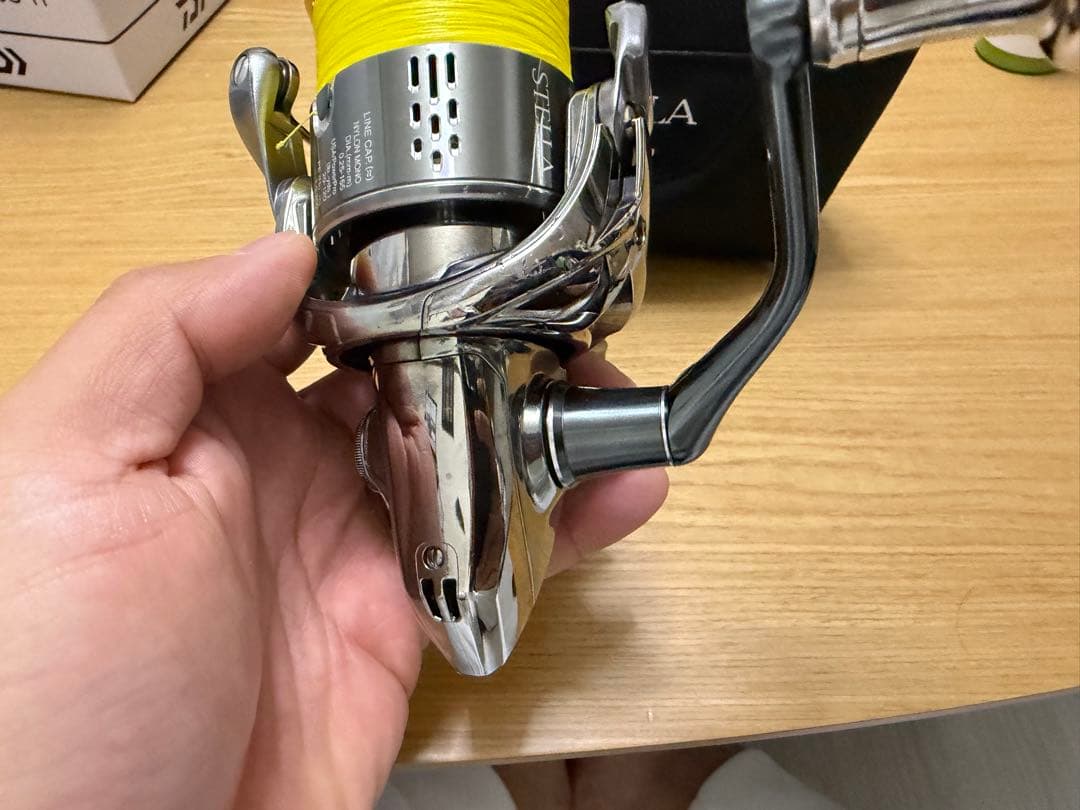 18STELLA 4000MHGスピニングリール