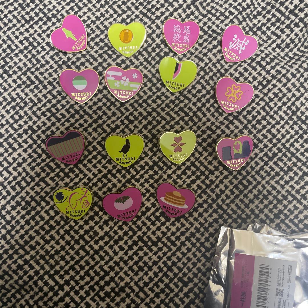 鬼滅の刃　柱展　柱百景　コレクションピンズ　甘露寺　蜜璃　ピンバッジ 全15種