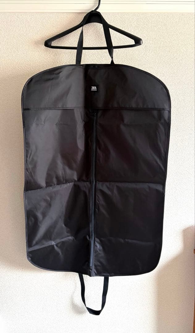 ZARA★新品★スキーコレクション　スキーウェア　テクニカルジャンプスーツ　XS