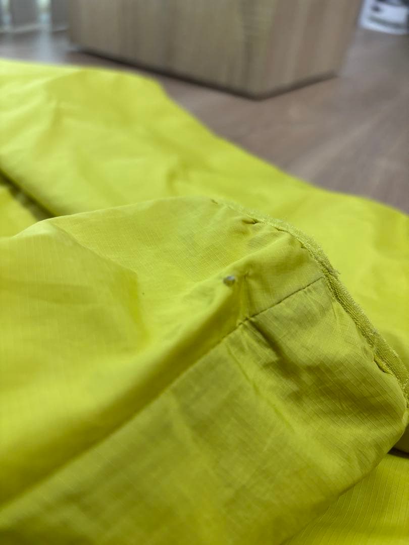 パタゴニア　パフボール　黄色