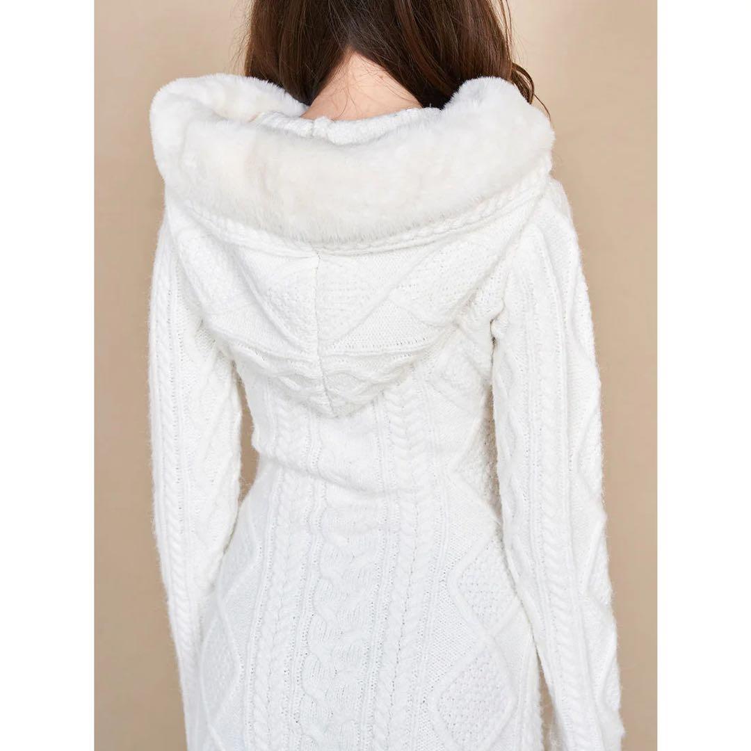 新品タグ付き ダーリッチ フードファーケーブルニットミニワンピース グレー FL