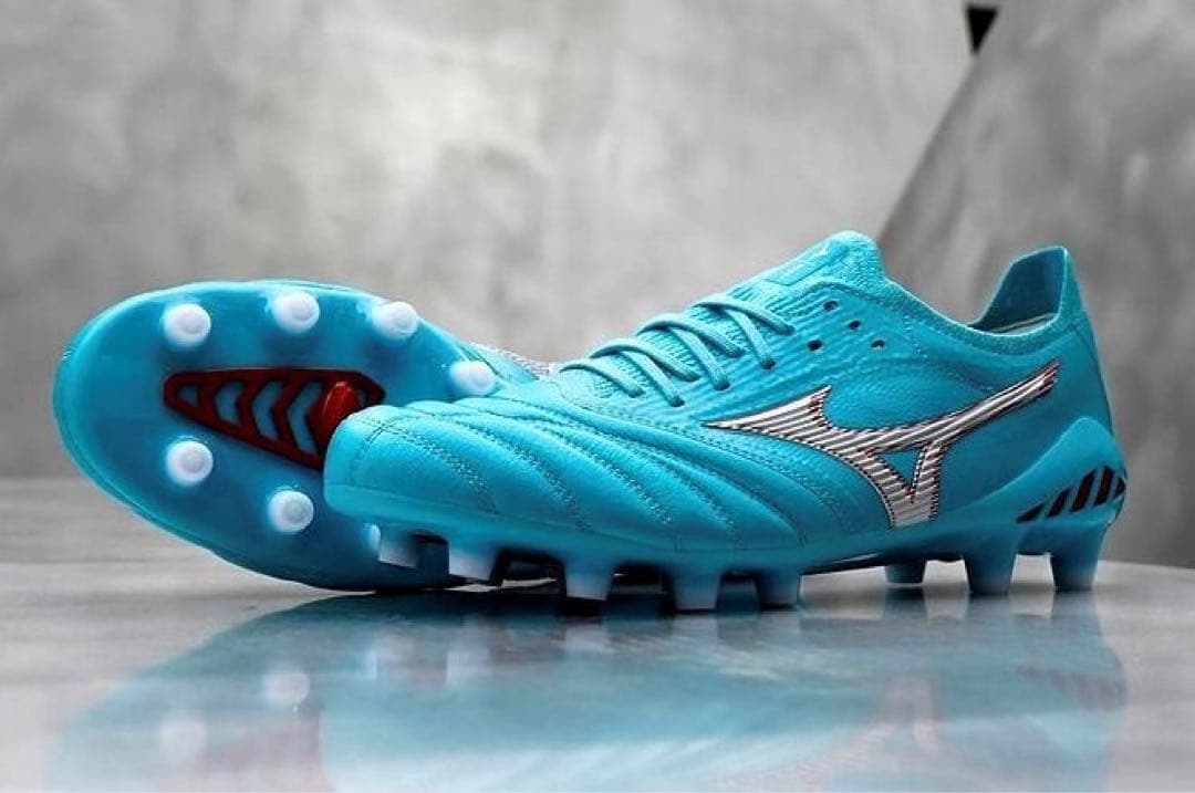 ［入手困難］モレリアネオ3βJAPAN 海外限定　27.5cm