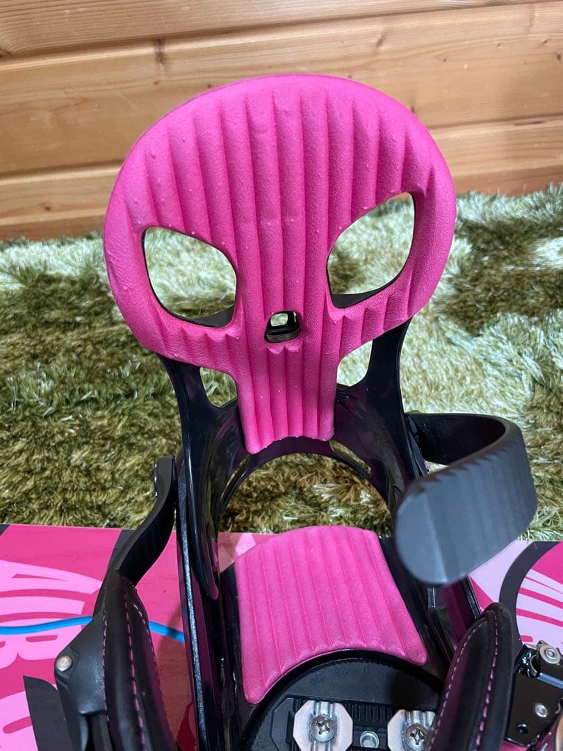 レディース　スノーボードセット　板　キスマーク　　140cm ビンディングk2