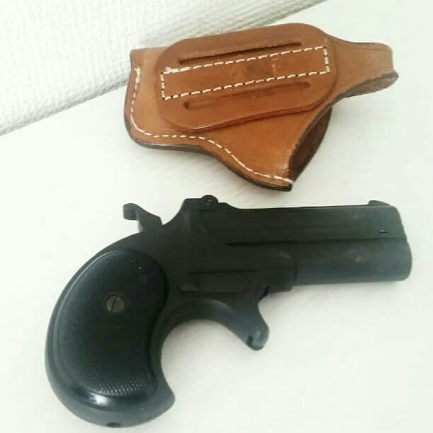 《値下げ》レア!!レザーケース付き!!東京CMC ガス銃