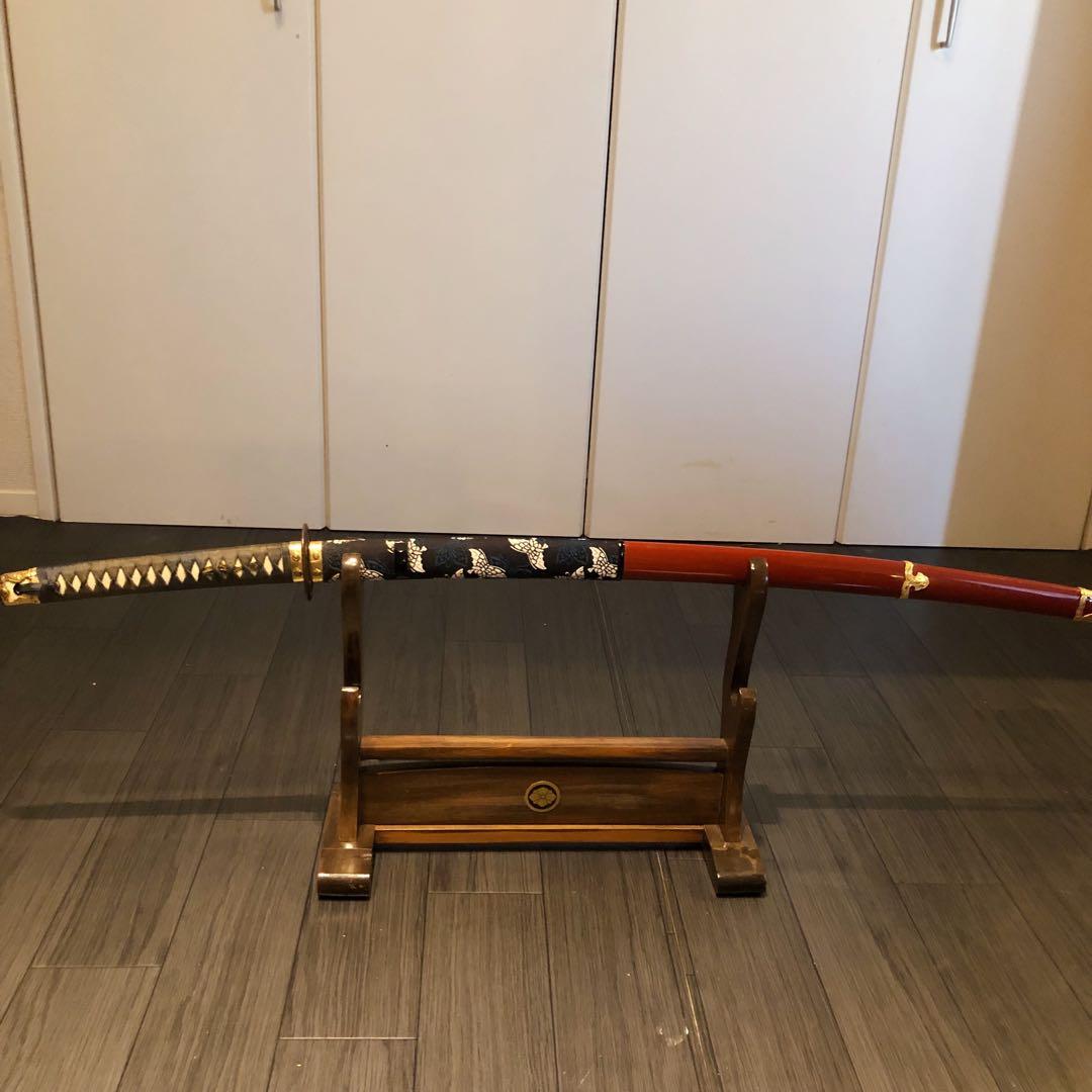 高級模造刀　居合刀　樋入り刀身　赤絹拵え　亜合金刀身