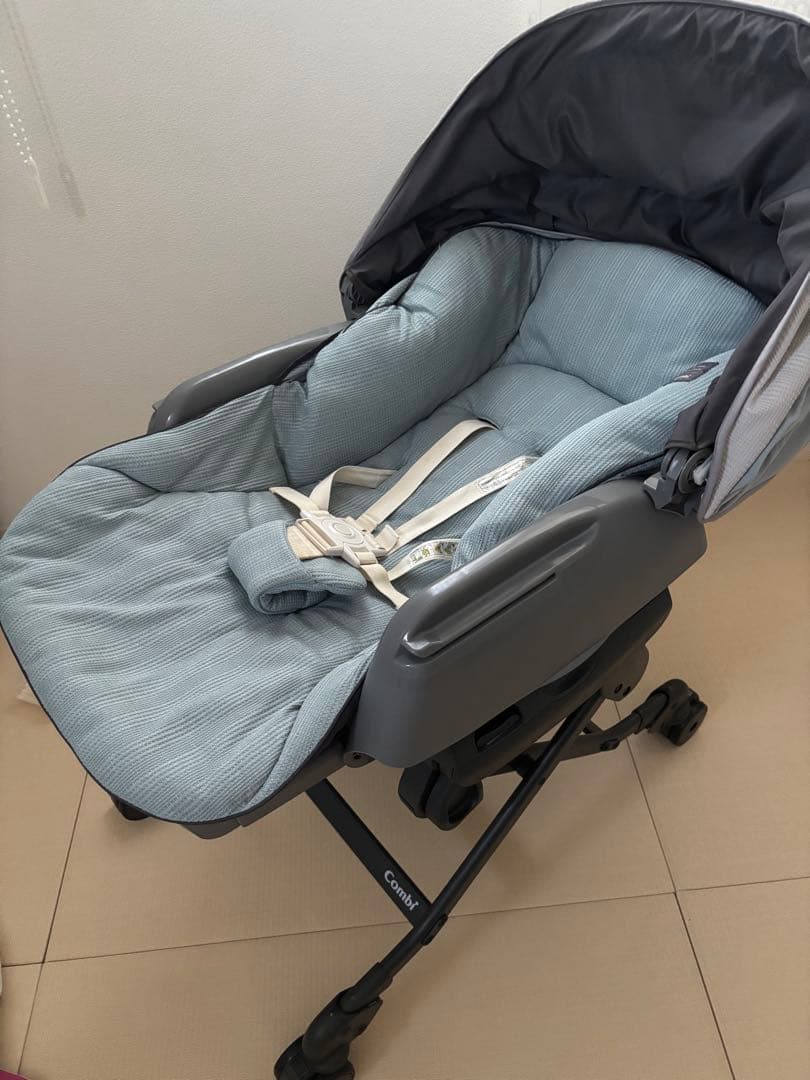 コンビ Combi ネムリラ オートスイング電動ハイローチェア