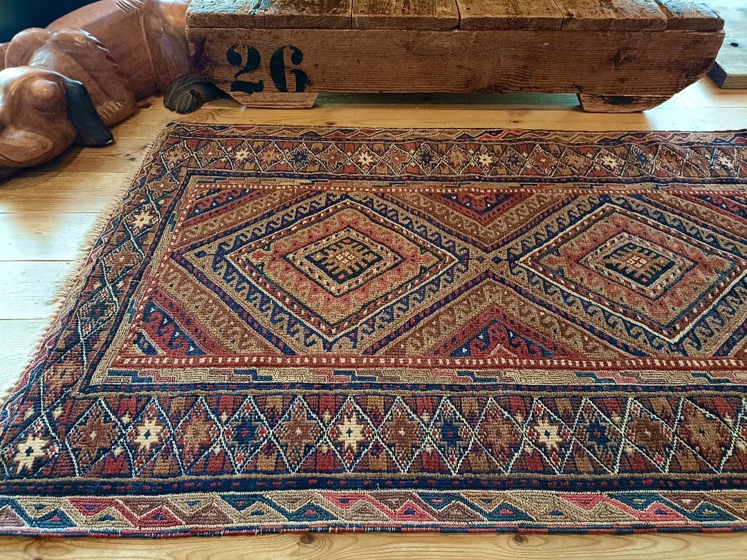 ※【てふてふ】90s マシュワニ　トライバルラグ　ヴィンテージラグ