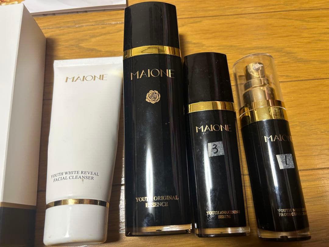 MAIONEマイオンニ パック、洗顔、化粧水、美容液、化粧下地(ベースクリーム)