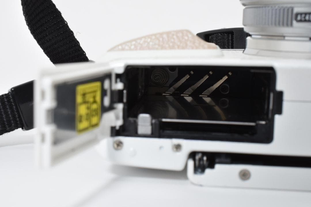 OLYMPUS オリンパス PEN Lite E-PL7 ミラーレス一眼カメラ