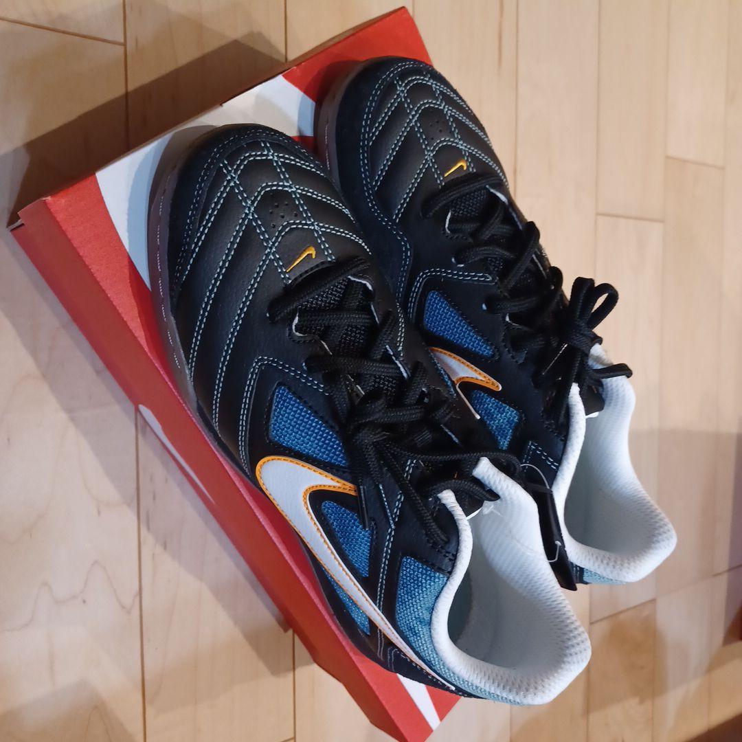 Nike フットサル ブラック ガトSE 26.0cm 新品未使用　限定カラー。