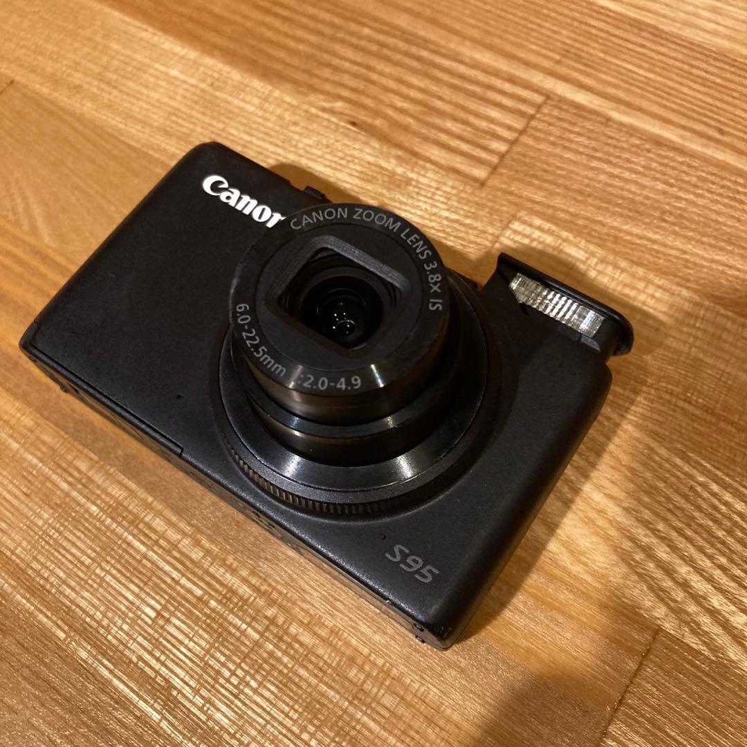 Canon PowerShot S95 コンパクトデジタルカメラ