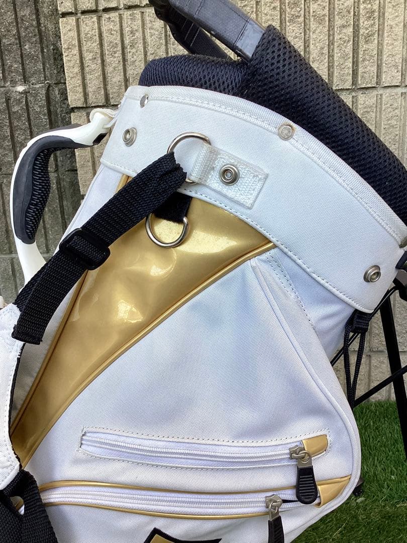 TrueTemperダイナミックゴールドスタンドキャディバッグ