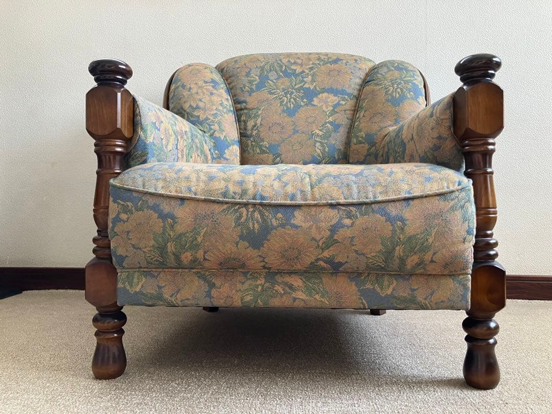 カリモクソファ1台