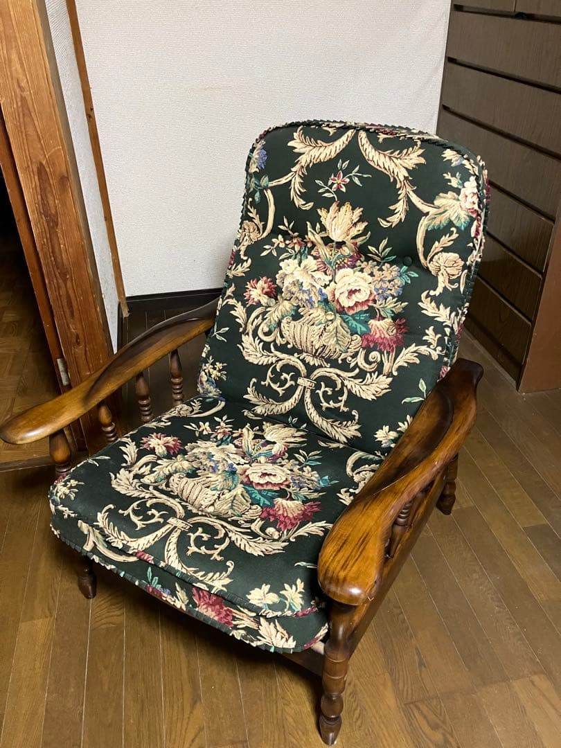 カリモク　コロニアル　クラシック花柄1人掛けソファ　2脚