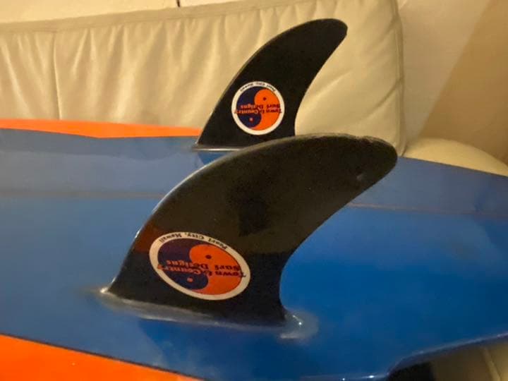 タウンアンドカントリーサーフボードクリスマスデスカウント半額セールです