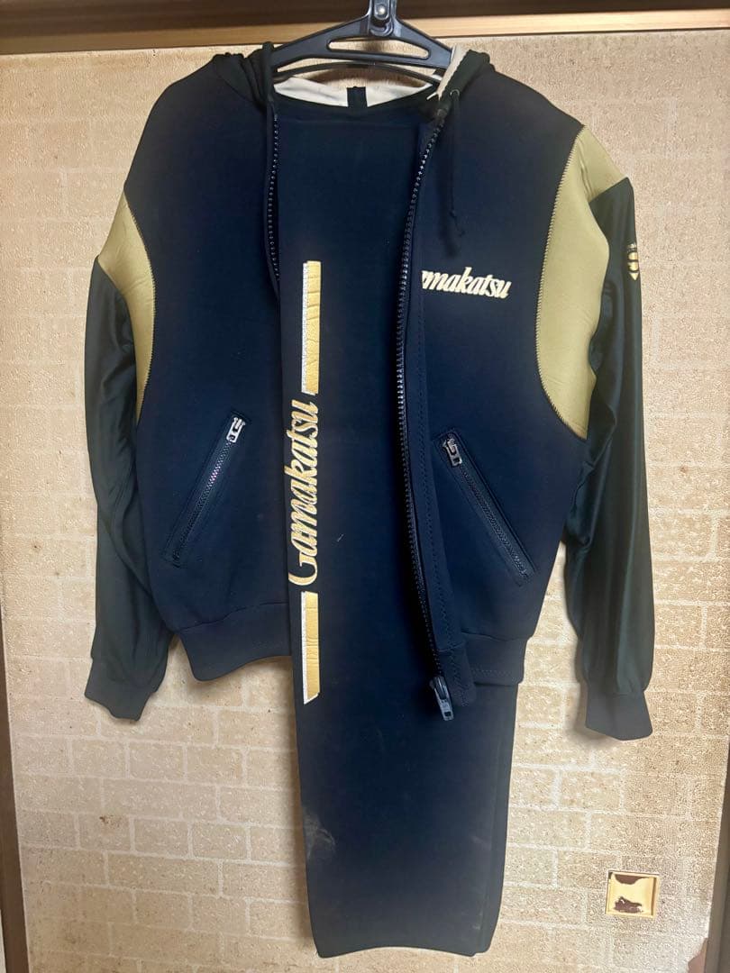 gamakatsu フィッシングスーツ(上下セット) ネイビー/ゴールド