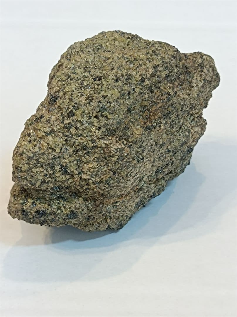 ★★★博物館級、超貴重★★★　秋田県 一ノ目潟産『カンラン岩』