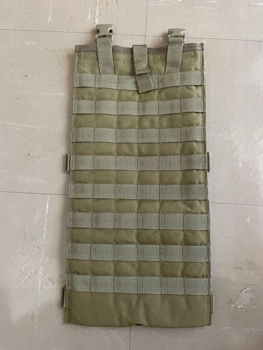 特殊部隊 Eagle Industries ハイドレーションキャリア カーキ