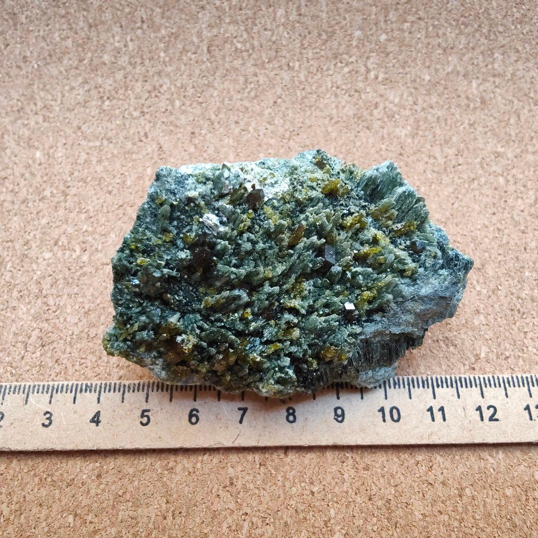 アフガニスタン産ガーネット、ダイオプサイド、エピドート　天然石、原石