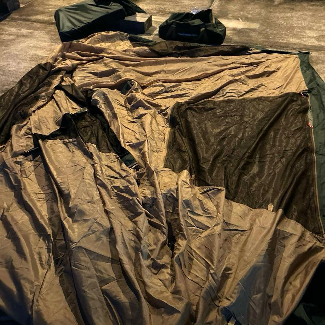 【美品】タフドーム 3025 スターターセットにポール付き　グリーン