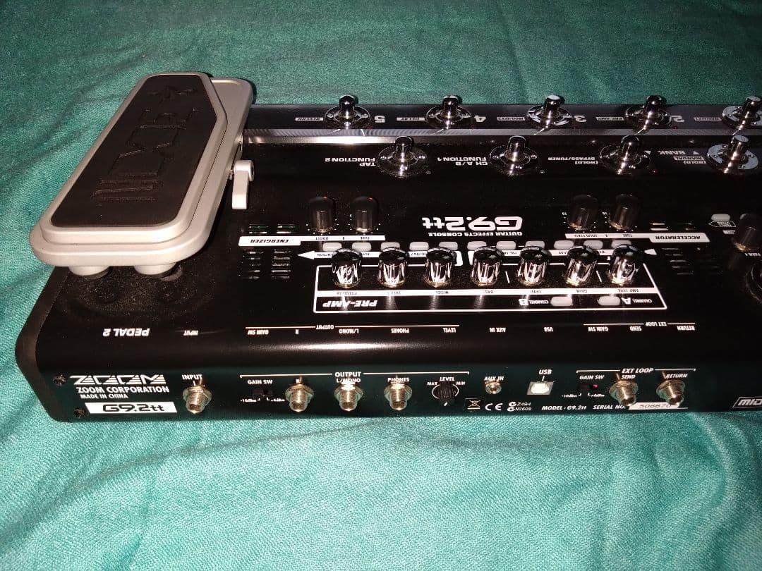 Zoom G9.2tt マルチエフェクター