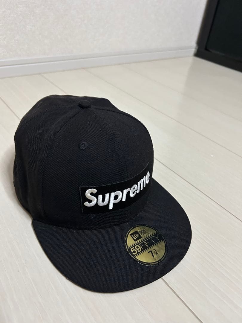 レア　初期　supreme New Era 黒キャップ World Famous