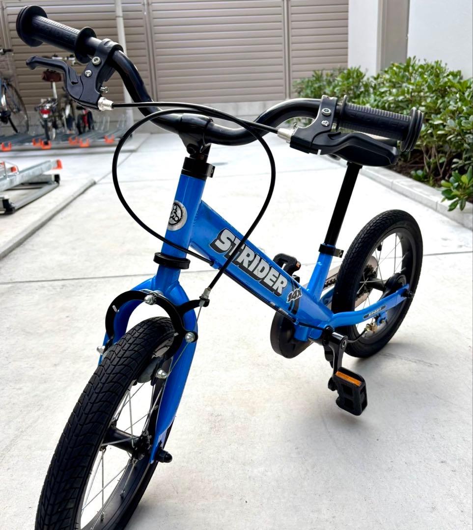 STRIDER ストライダー　14X バランスバイク ブルーキッズバイク