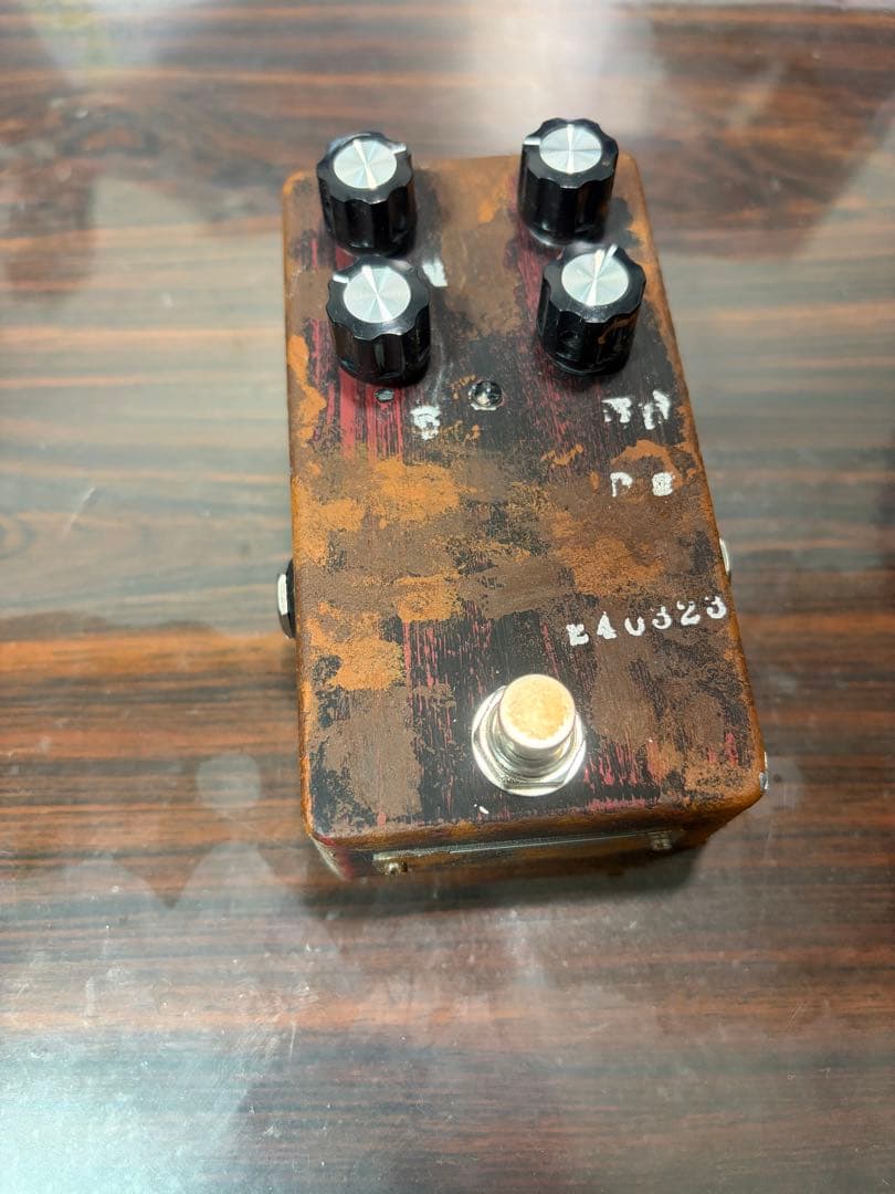 KarDiaN DS4A ディストーションエフェクター　ビルダーサイン入り