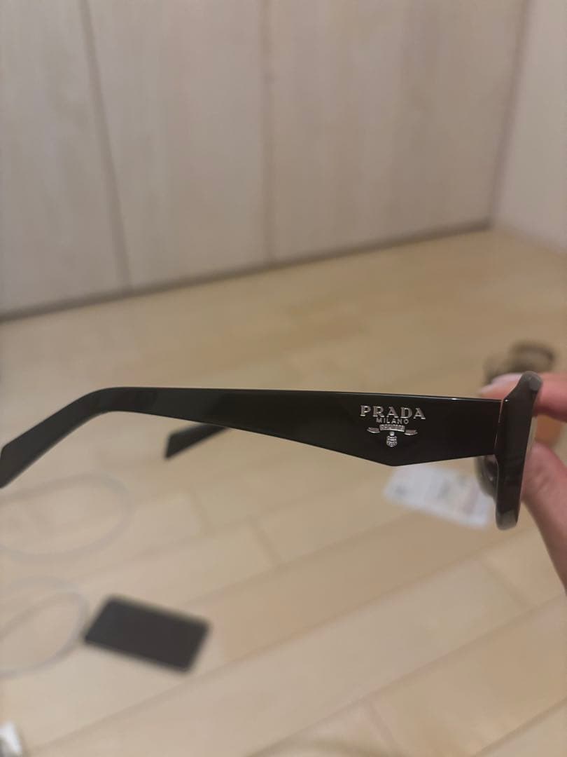 PRADA サングラスSPR 26Zトライアングルロゴ BLACK
