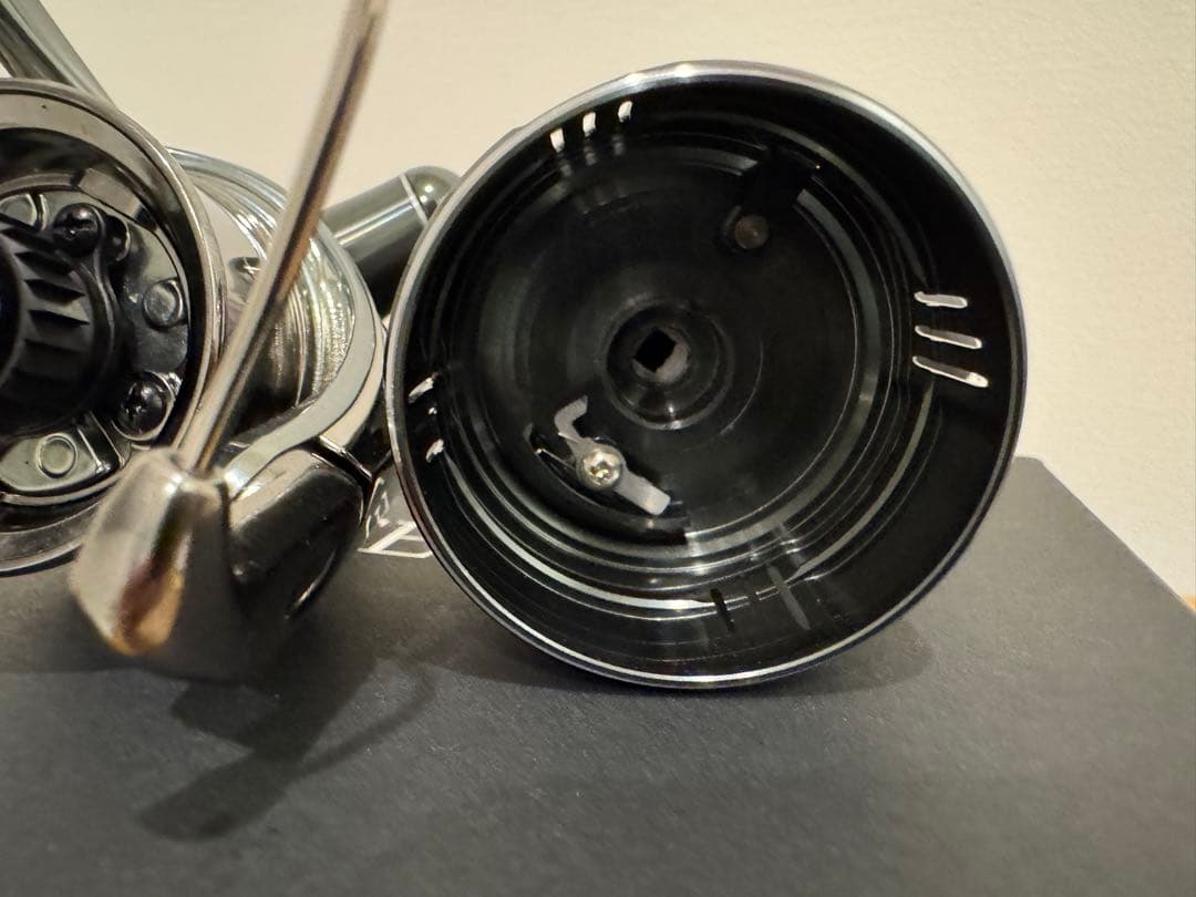 SHIMANOシマノ 22ステラSTELLA 2500S