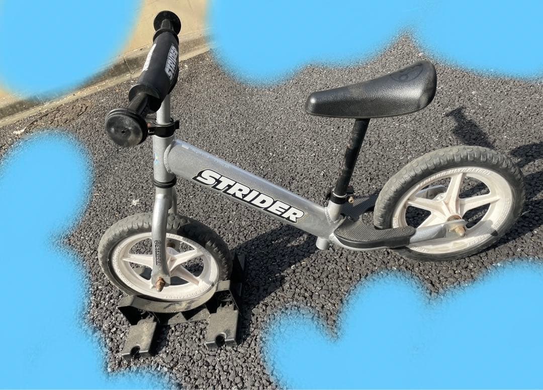 神奈川東京直接取引⭐︎ストライダー メタリックシルバー　アルミ