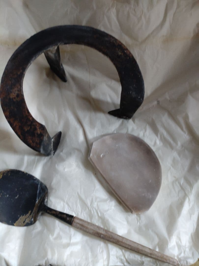 砂張銅 箪瓢 帯七宝紋 瓶掛 唐銅風炉師 黒瀬宗康