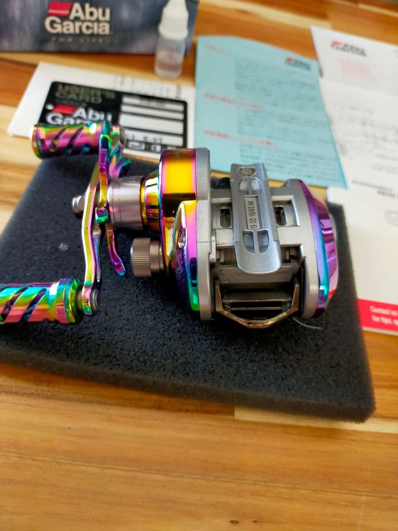 アブガルシア レボエリート オーロラ ハンドルカスタム