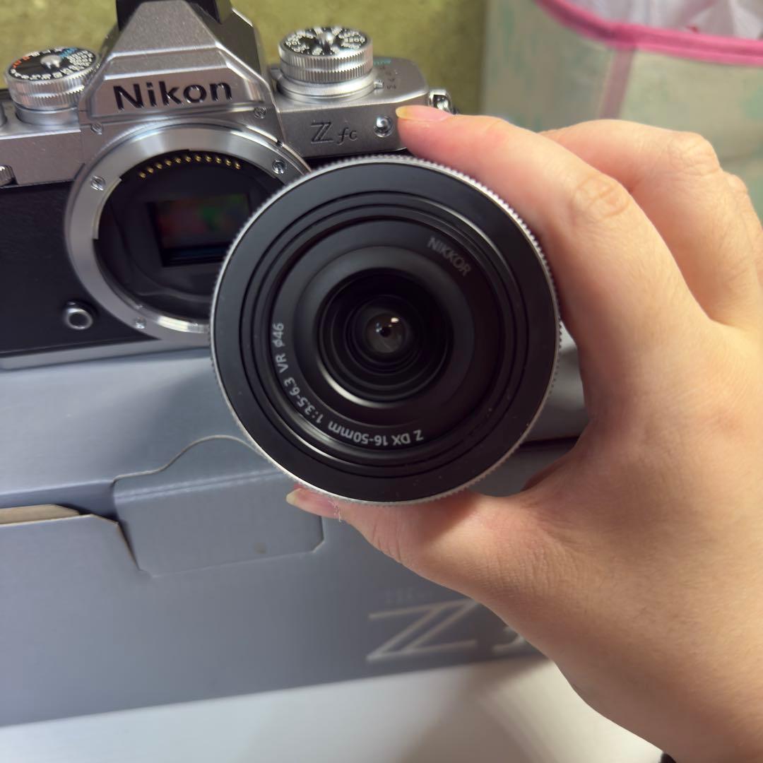 Nikon Zfc 16-50 VR レンズキット シルバー