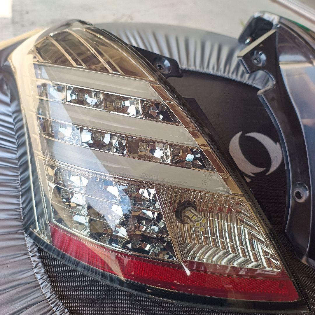 スイフト　ZC32 72 スモーク LED テールライト