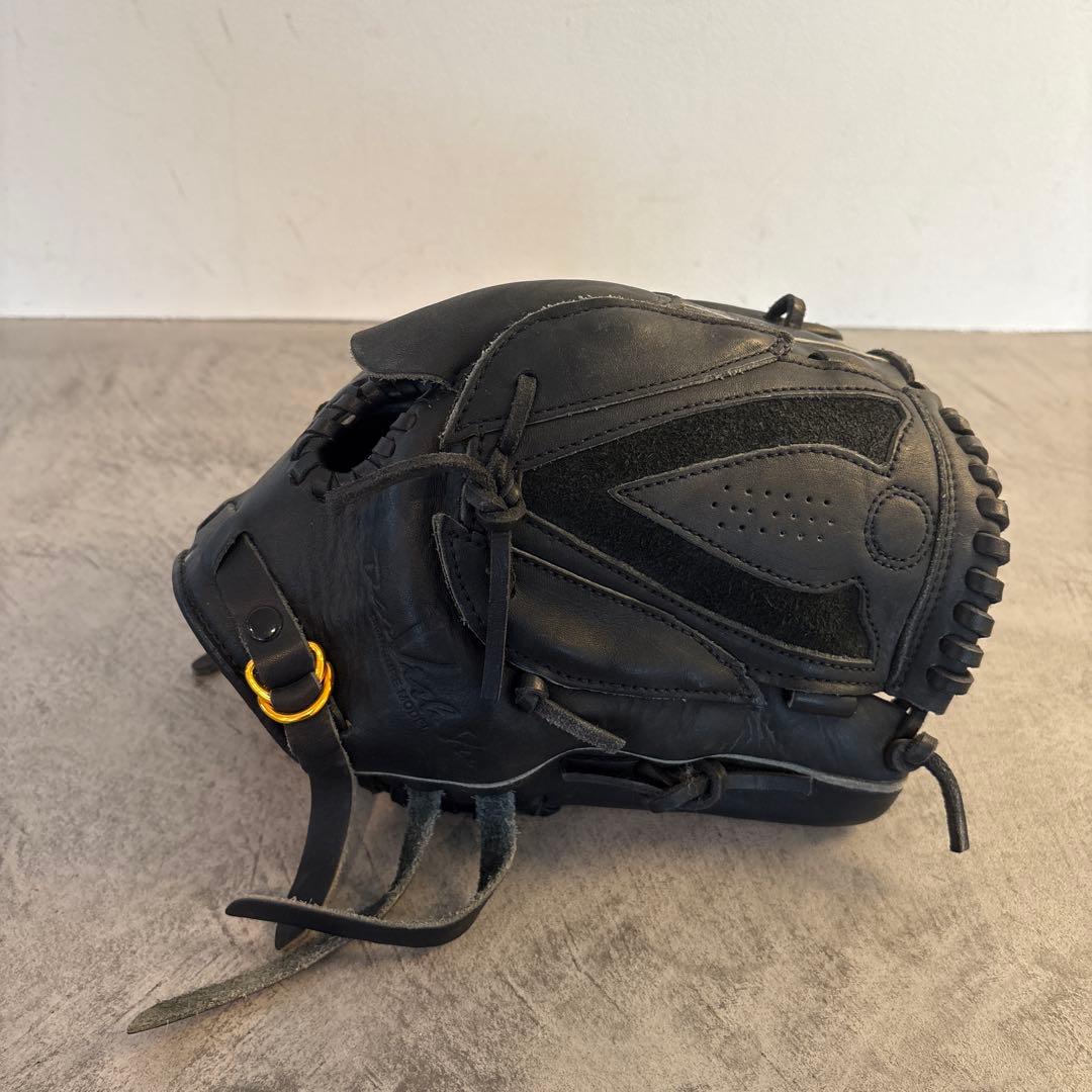 シャケ　NIKE ナイキ　シグネーチャーモデル　ダルビッシュモデル　少年用