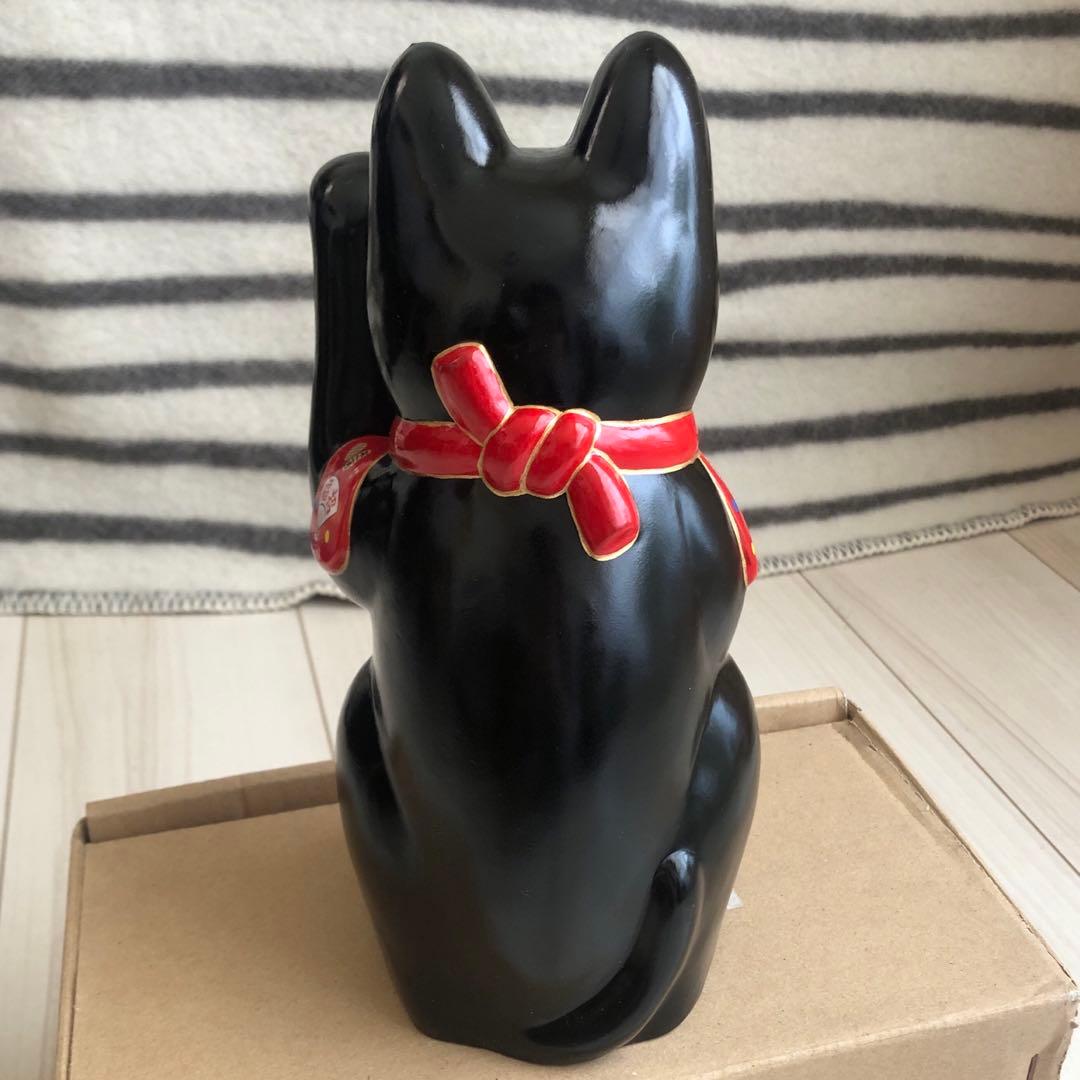 中外陶園　瀬戸まねき猫　左手黒　8号　錦彩福尽