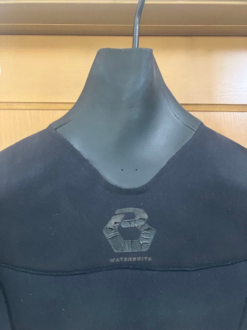 BE WET ウェットスーツ　ピーウェット　ドライスーツ　サーフィン