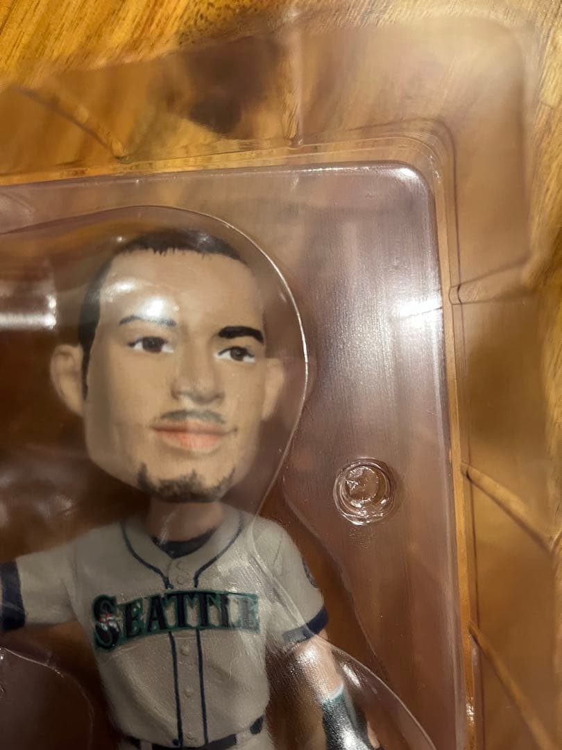 イチロー　ボブルヘッド　非売品　引退試合記念