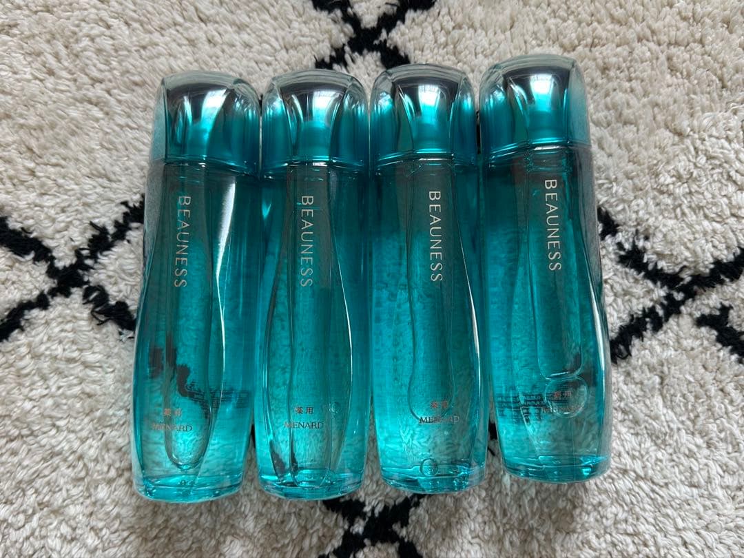 メナード薬用ビューネ160ml B4セット　外箱なし