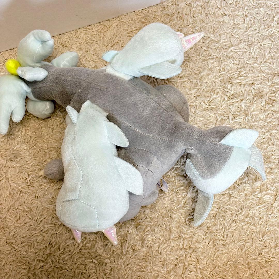 キュレム　ぬいぐるみ　ホワイトキュレム　ブラックキュレム　タカラトミー　TOMI