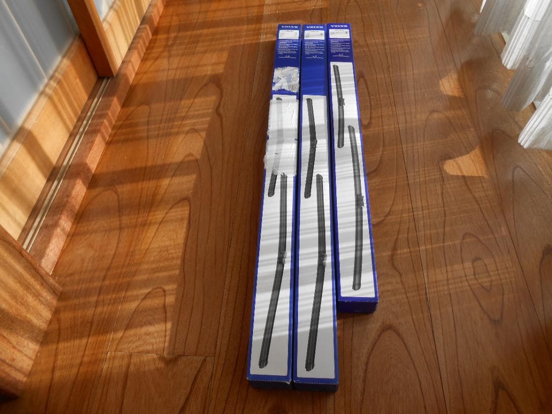 【新品】ボルボ　XC40　ワイパーブレード　フロント　3セット　VOLVO