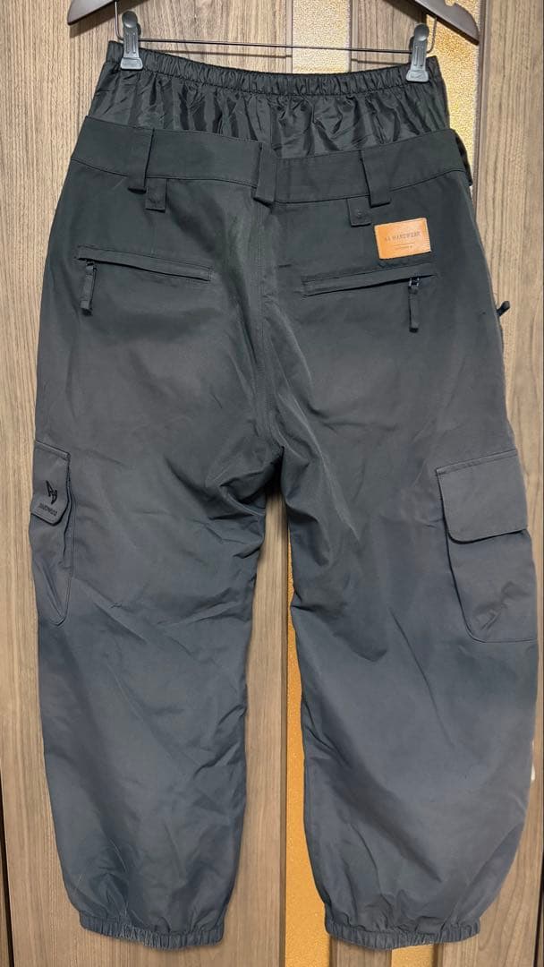 AA HARDWEAR スノーボードウェア