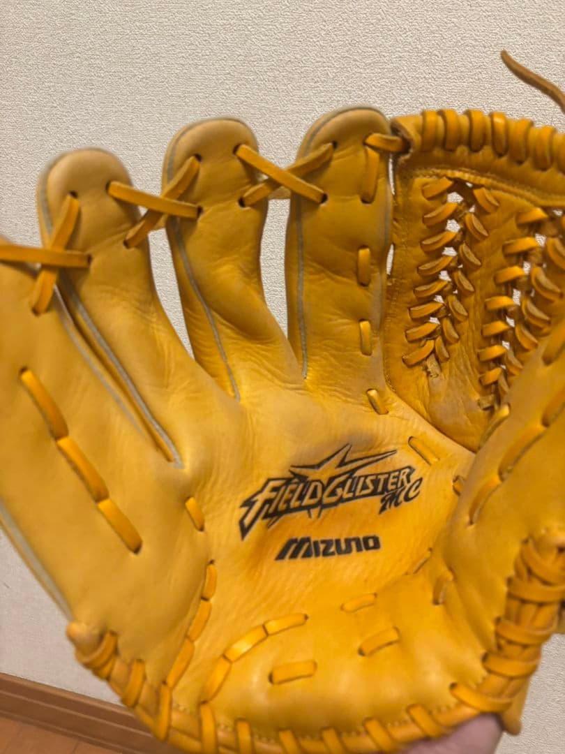 Mizuno FIELD GLUSTER イエローグローブ