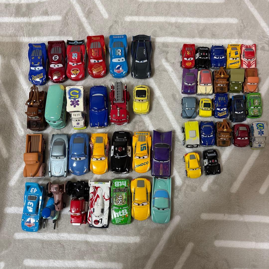 ミニカーセット カーズトミカ　多数入り