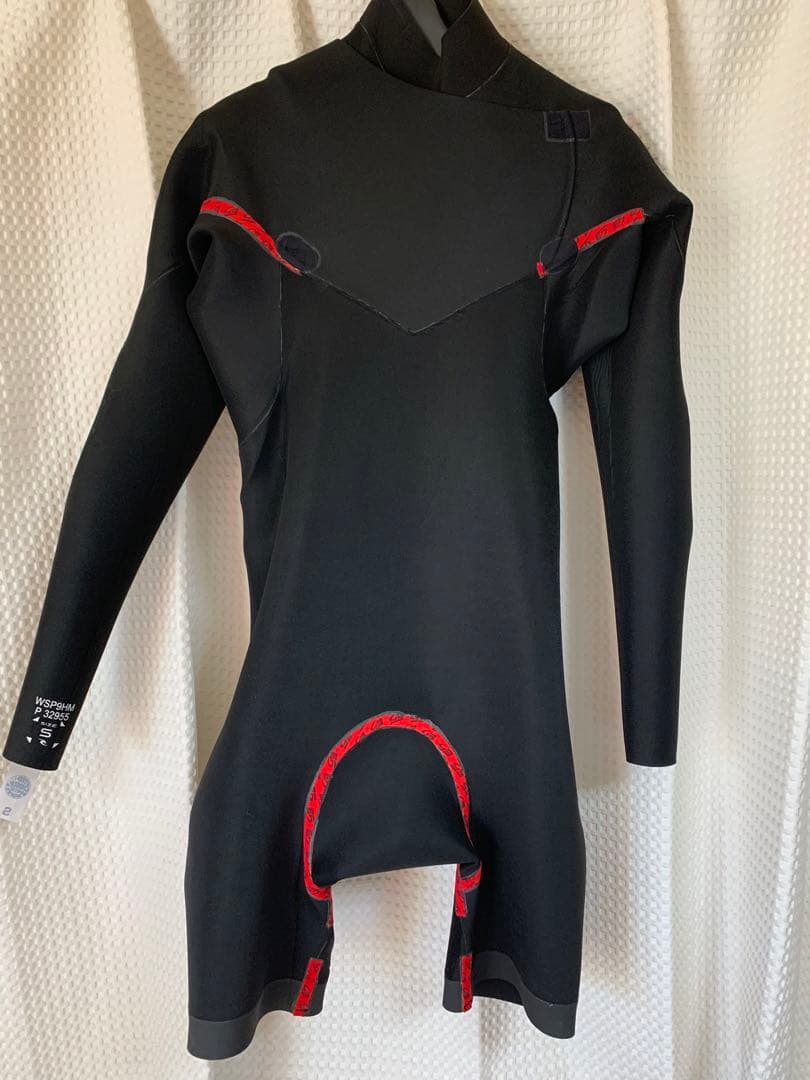 リップカール　ウエットスーツ　ロングスリーブスプリング　Sサイズ