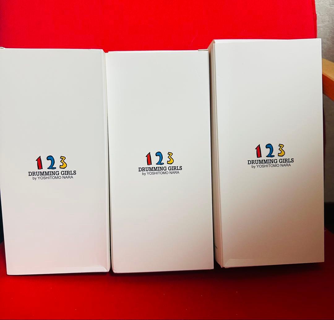 奈良美智 ドラミング・ガール 123 Drumming Girls